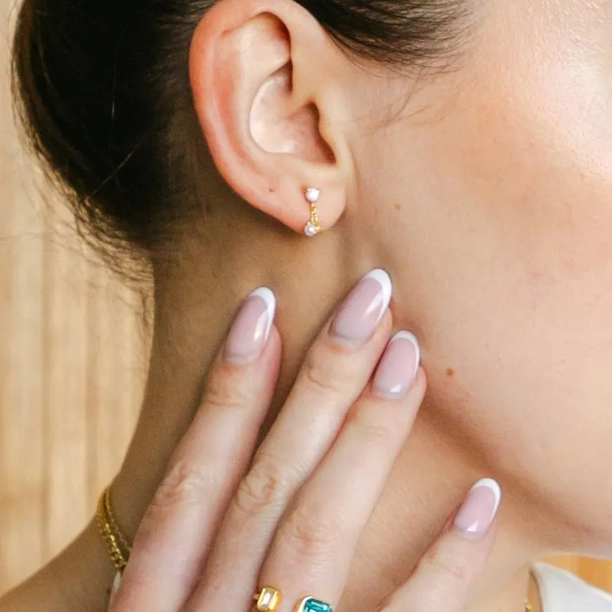 Cosmic Chain Studs